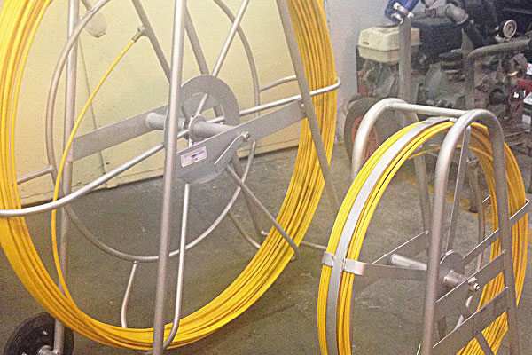 Guias de fibra: o segredo por trás de instalações mais rápidas